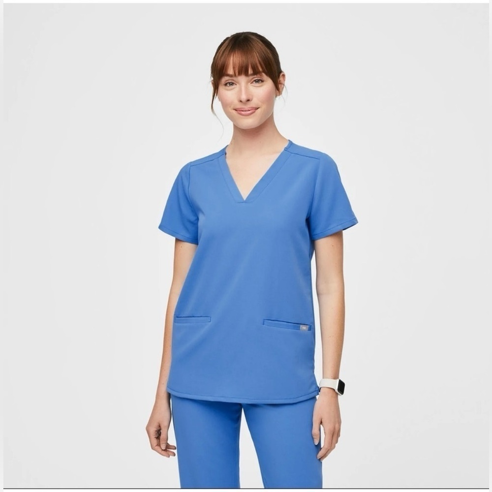 FIGS Casma Three Pocket Scrub Capri Blue Top Size XL PO1203